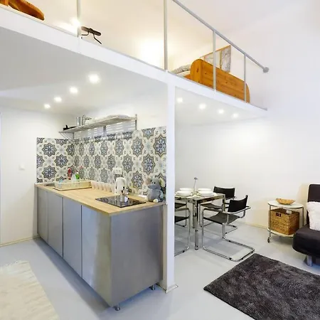 Vacation Boutique Apartment